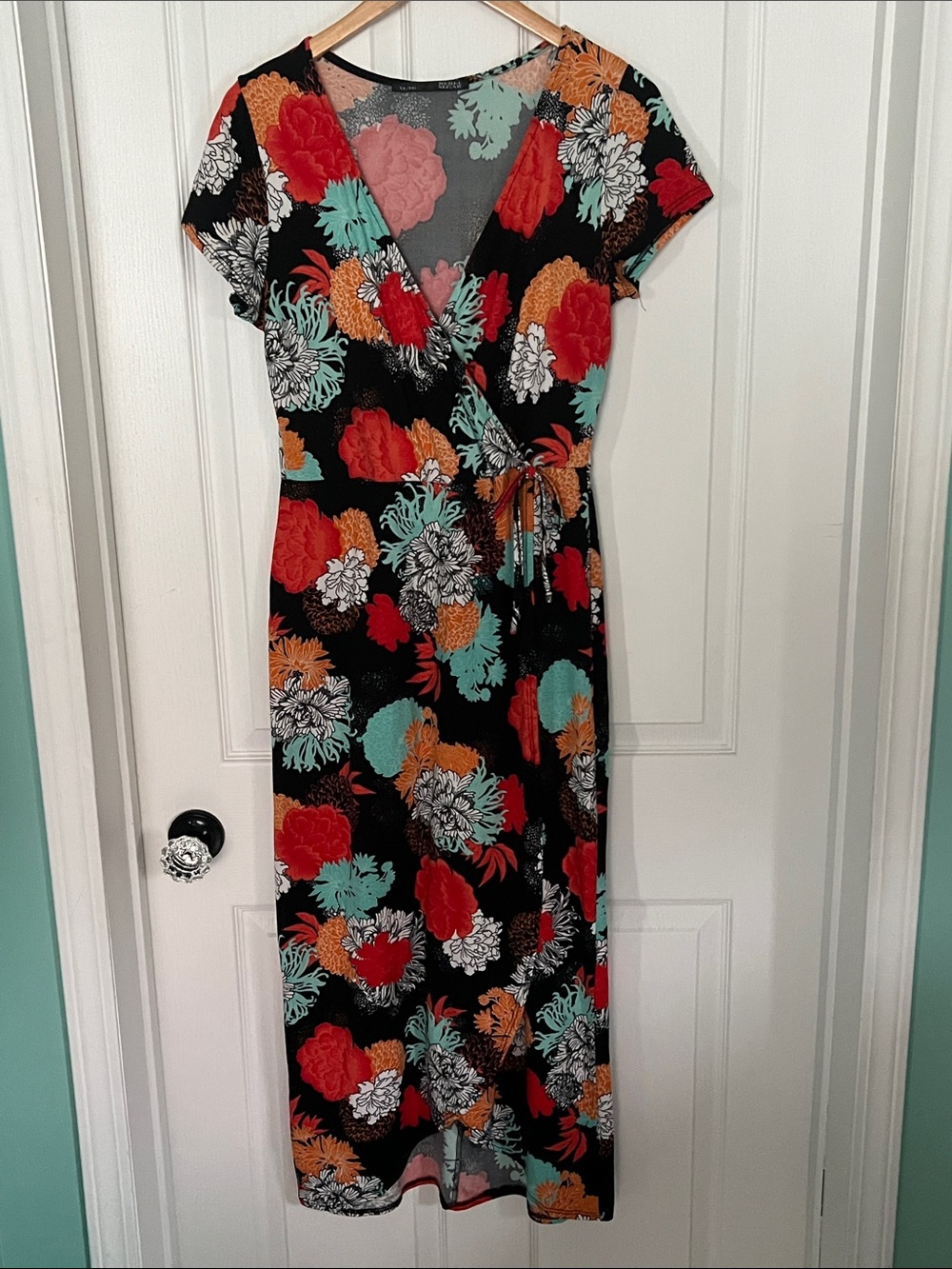 Rebel Sugar Floral Maxi Dress - Picture 5 of 10
